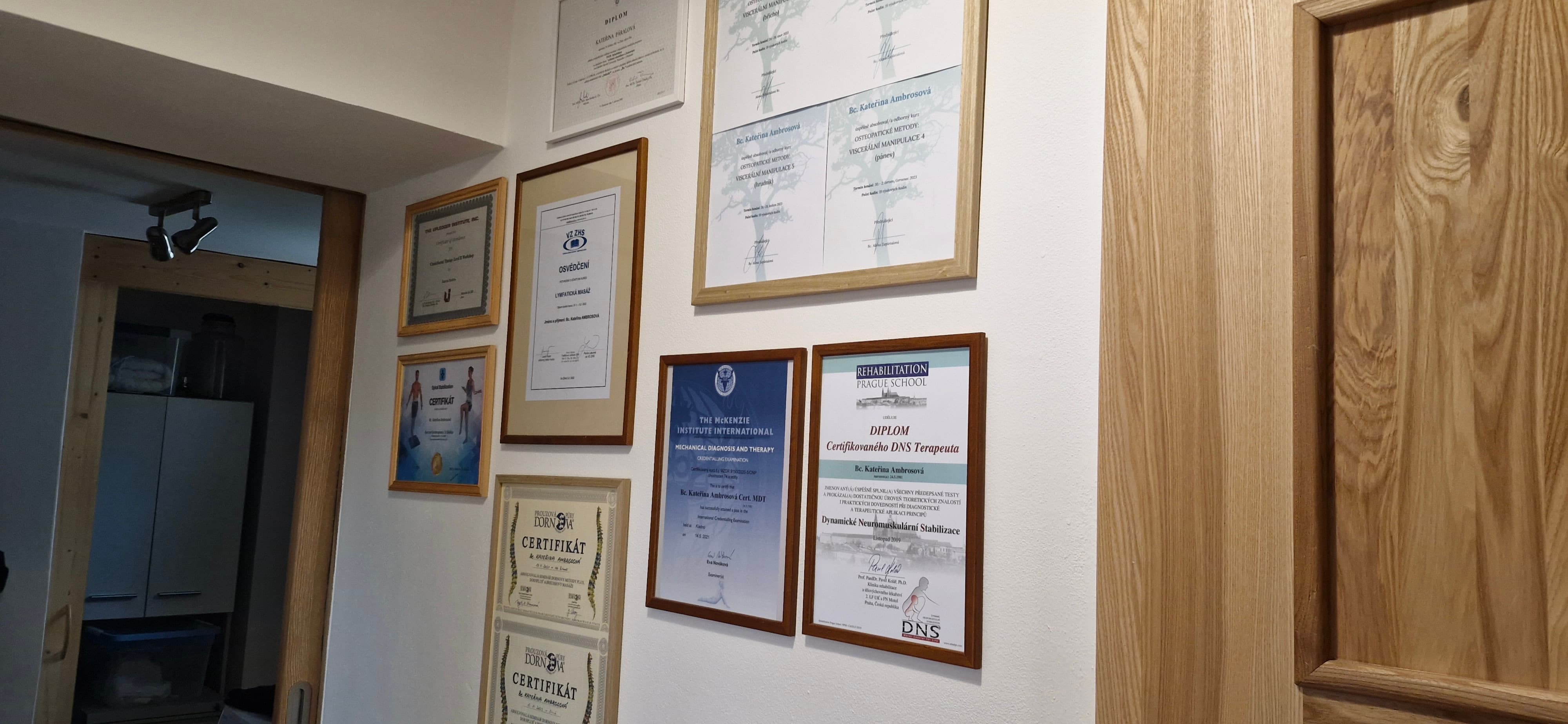 Diplomy z vysoké školy